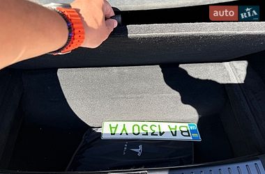 Ліфтбек Tesla Model S 2022 в Первомайську фото 15 Ліфтбек Tesla Model S 2022 в Первомайську