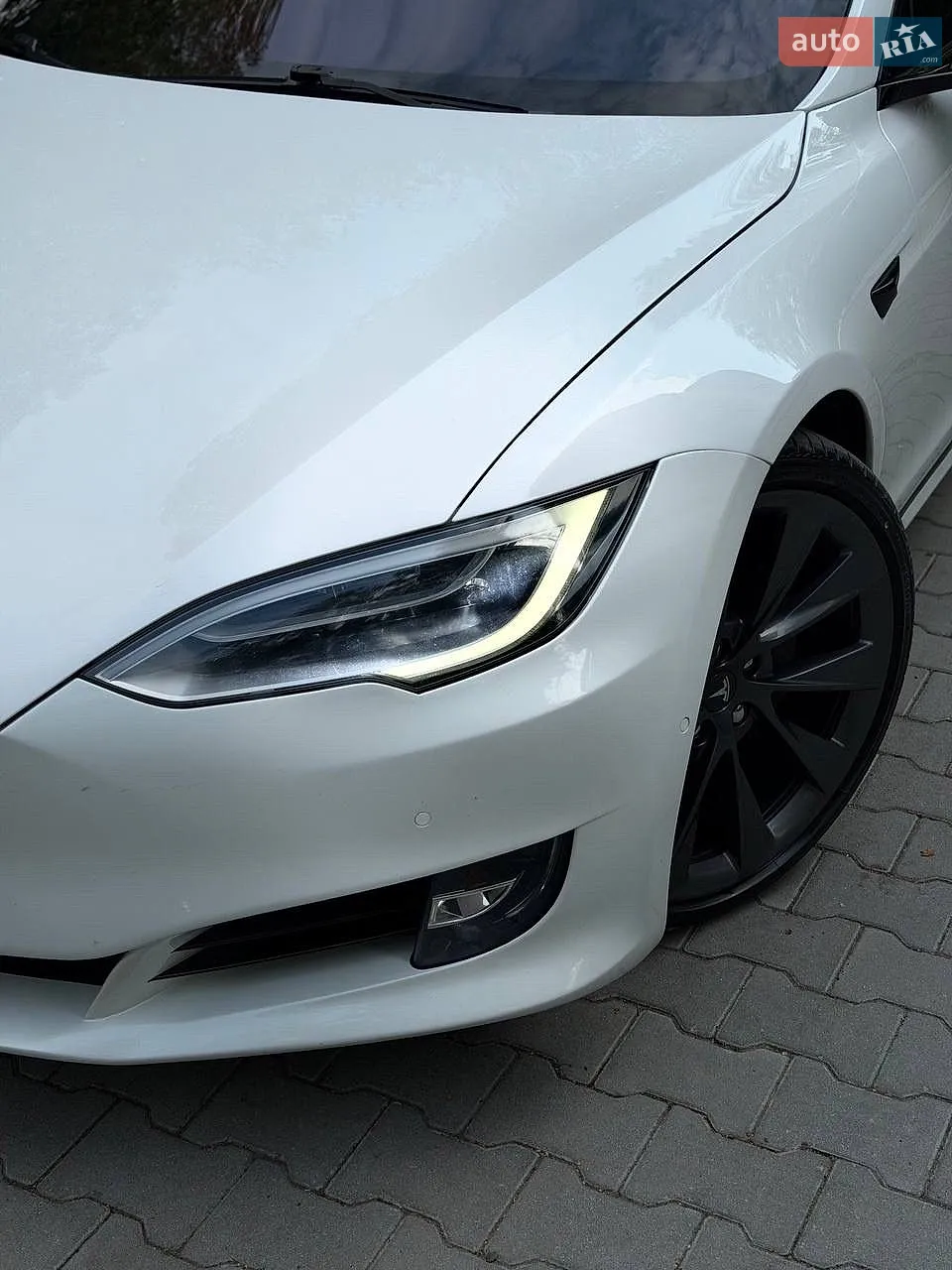 2017 Tesla Model S - мініатюра 10