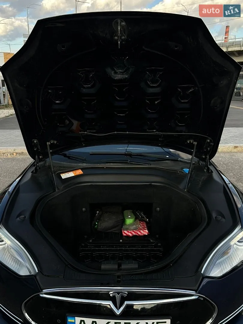2014 Tesla Model S - мініатюра 15