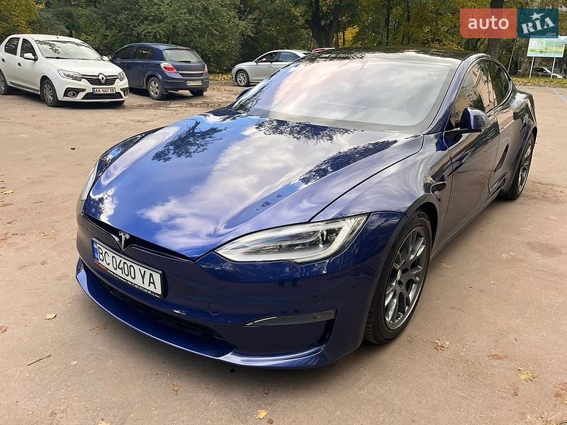 Лифтбек Tesla Model S 2022 в Львове