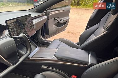Лифтбек Tesla Model S 2022 в Львове