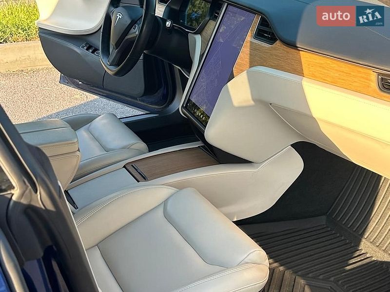 Ліфтбек Tesla Model S 2019 в Харкові фото 6 Ліфтбек Tesla Model S 2019 в Харкові