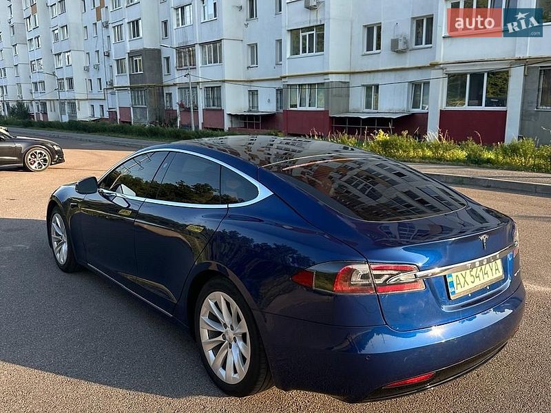 Ліфтбек Tesla Model S 2019 в Харкові фото 4 Ліфтбек Tesla Model S 2019 в Харкові
