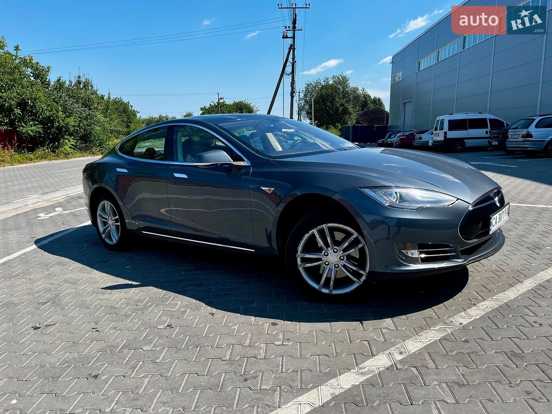 2013 Tesla Model S - мініатюра 4