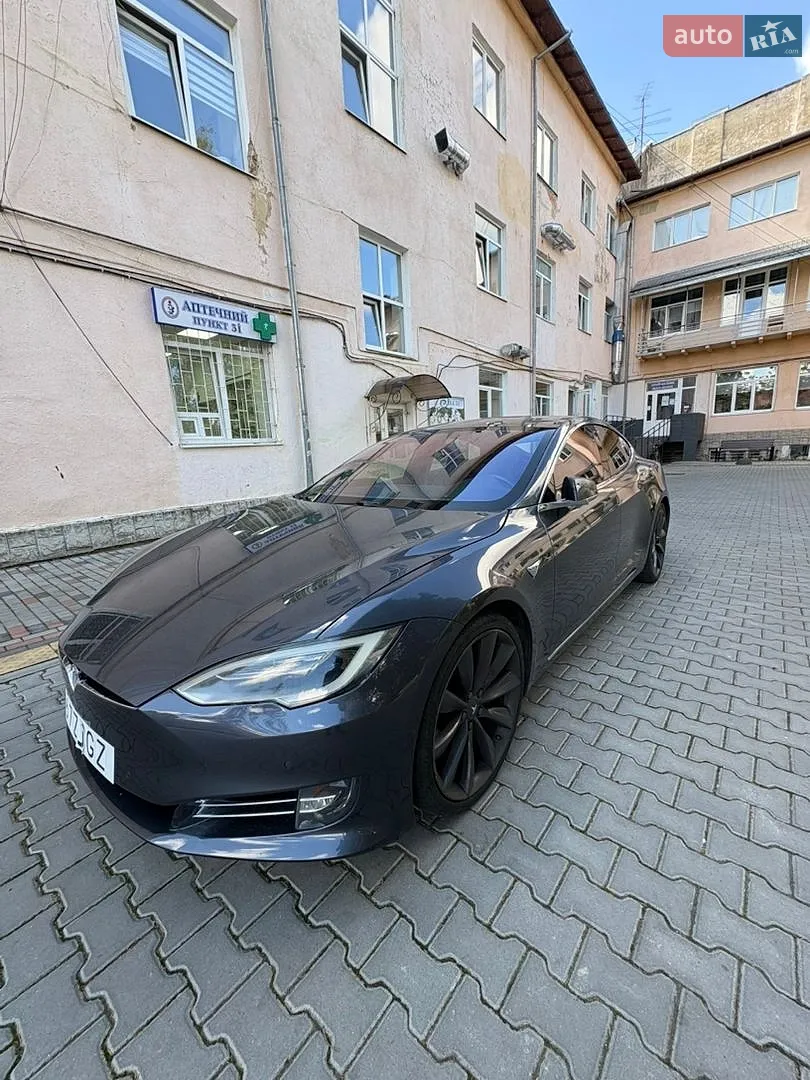 2017 Tesla Model S - мініатюра 9
