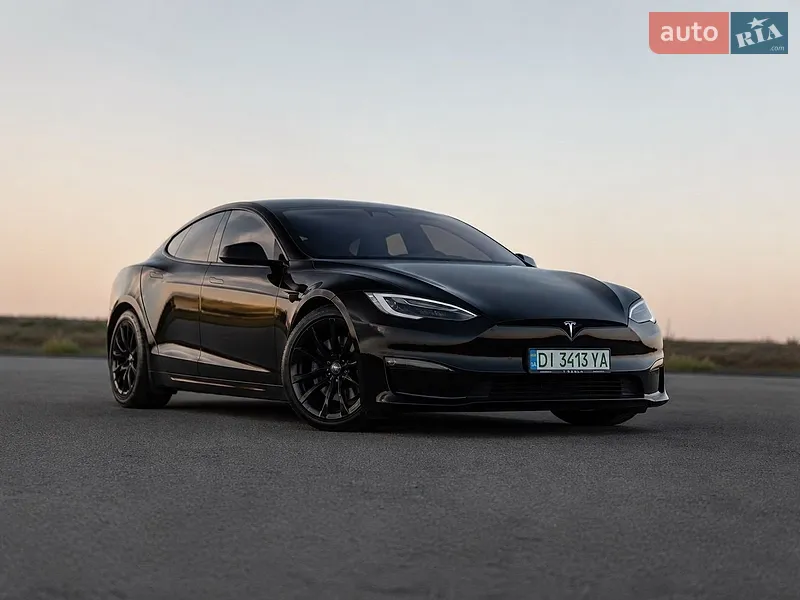 Tesla Model S 2022
