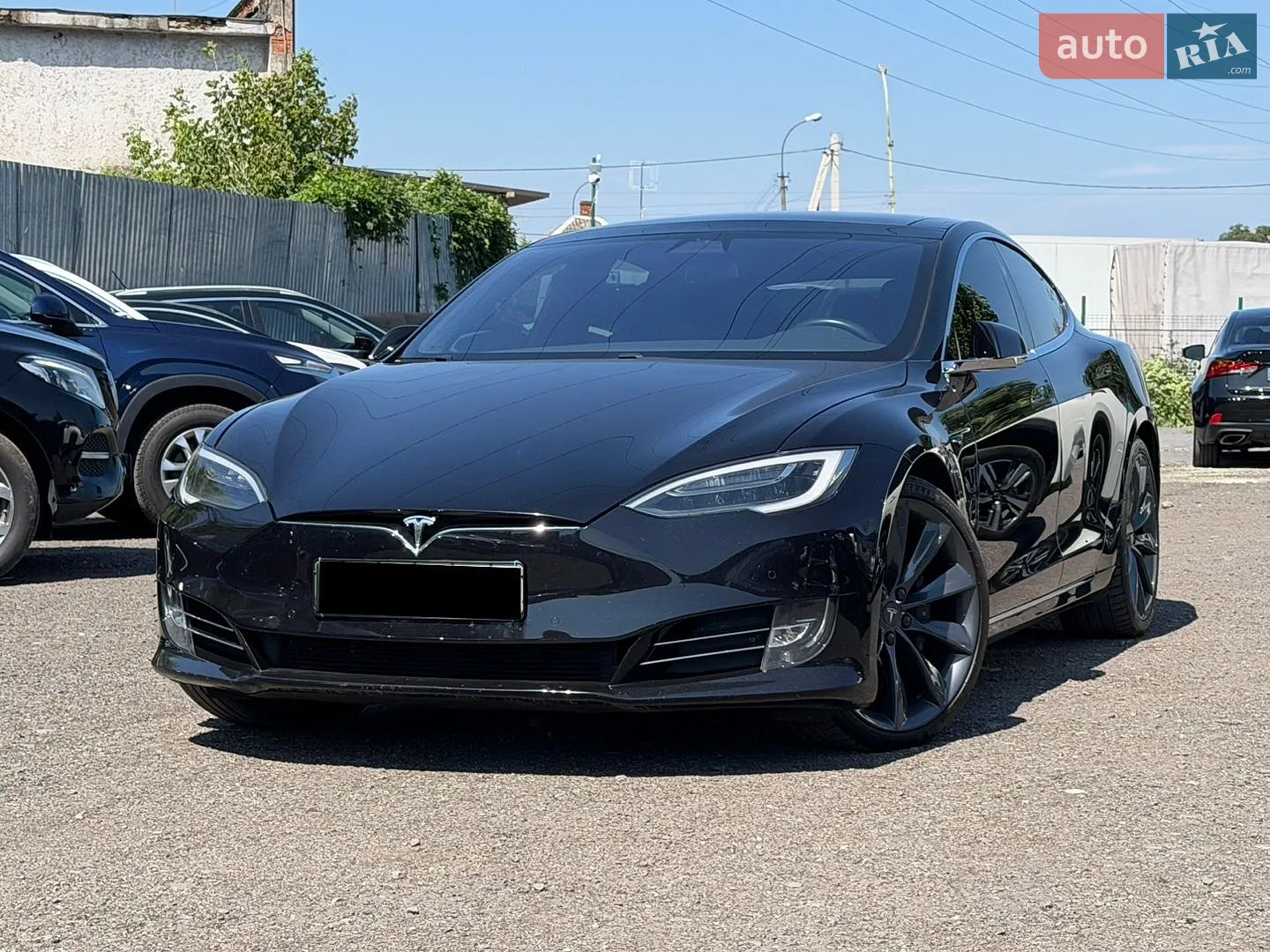 2017 Tesla Model S - фото 1