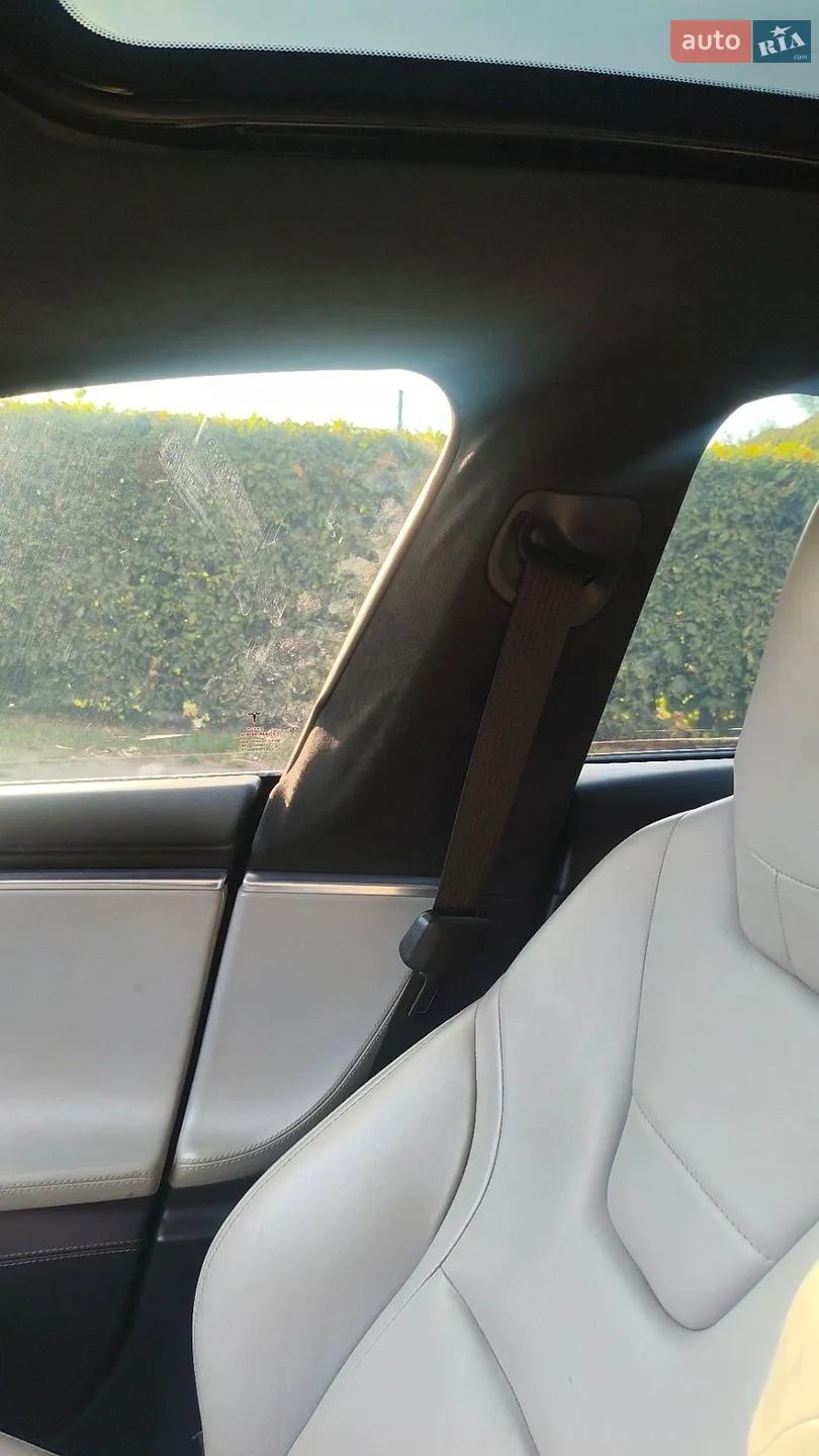 2016 Tesla Model S - мініатюра 23