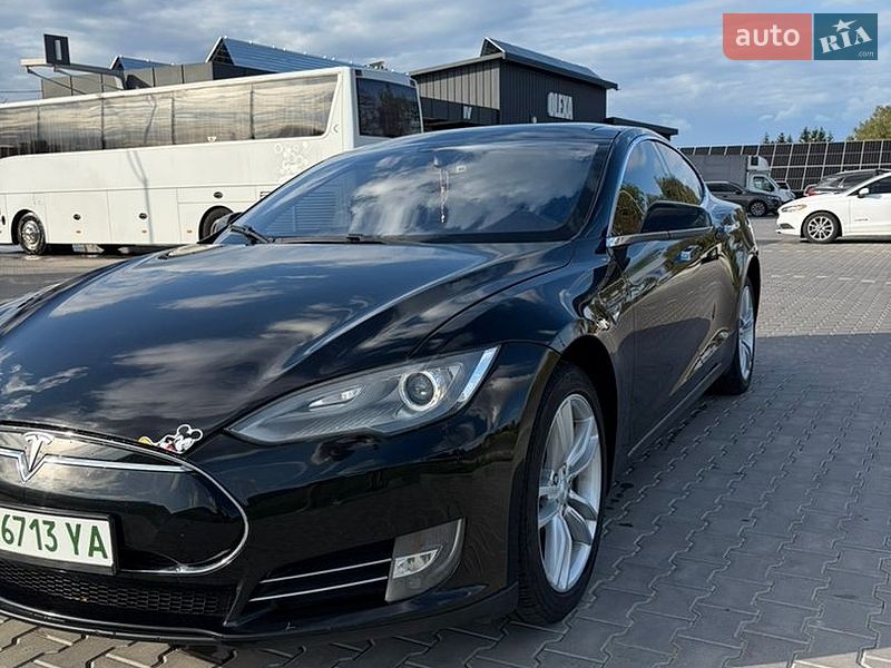 Лифтбек Tesla Model S 2013 в Владимире фото 2 Лифтбек Tesla Model S 2013 в Владимире