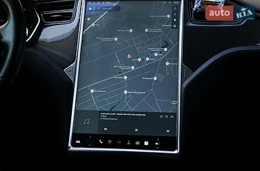 Ліфтбек Tesla Model S 2015 в Києві