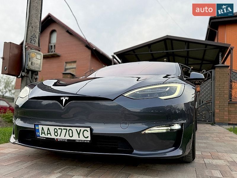 Ліфтбек Tesla Model S 2021 в Києві