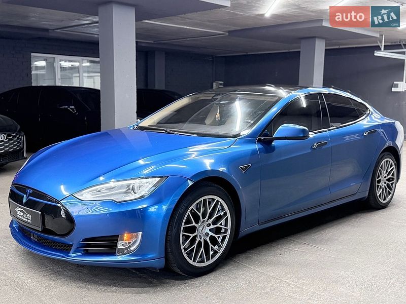Tesla Model S 2015 Tesla Model S 2015