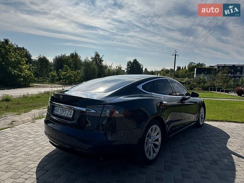 Ліфтбек Tesla Model S 2014 в Білій Церкві