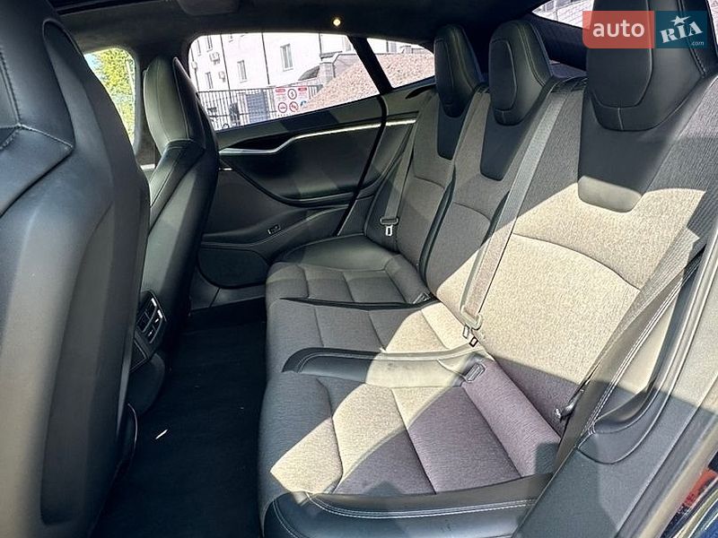 Ліфтбек Tesla Model S 2014 в Білій Церкві