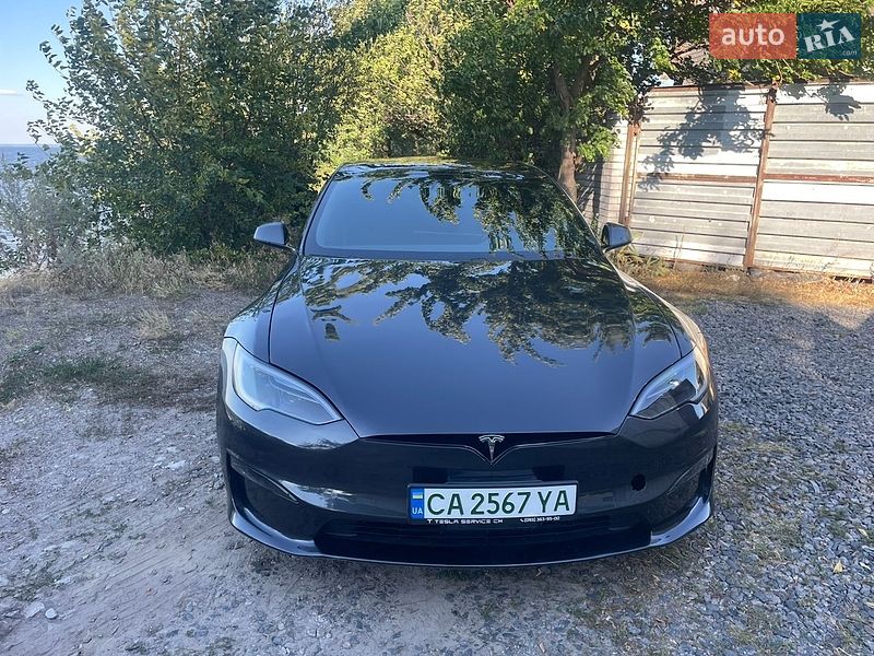 Лифтбек Tesla Model S 2024 в Черкассах