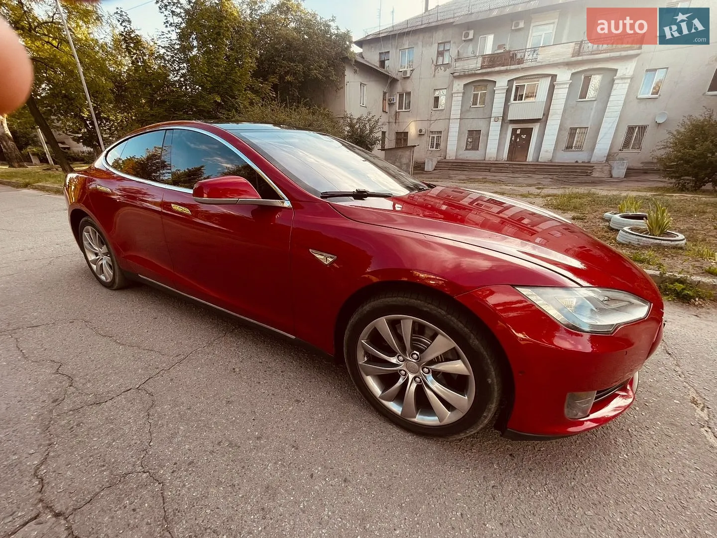 2016 Tesla Model S - мініатюра 8