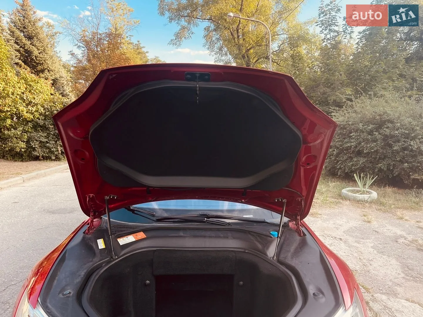 2016 Tesla Model S - мініатюра 23