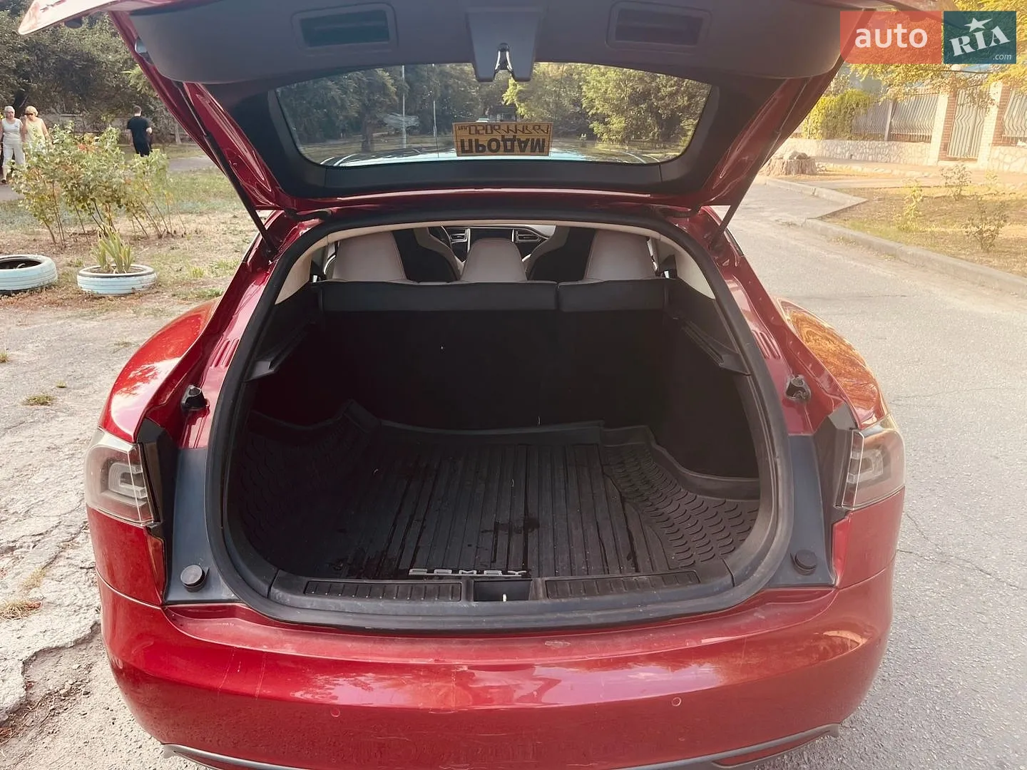 2016 Tesla Model S - мініатюра 33