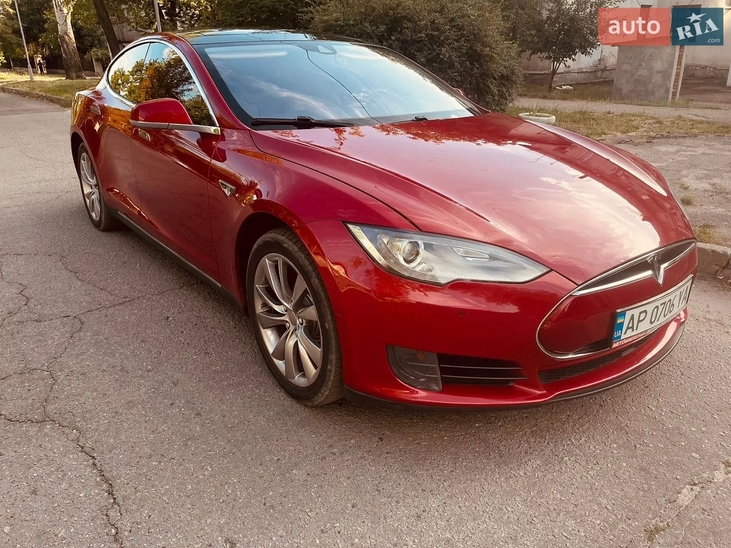 2016 Tesla Model S - мініатюра 4