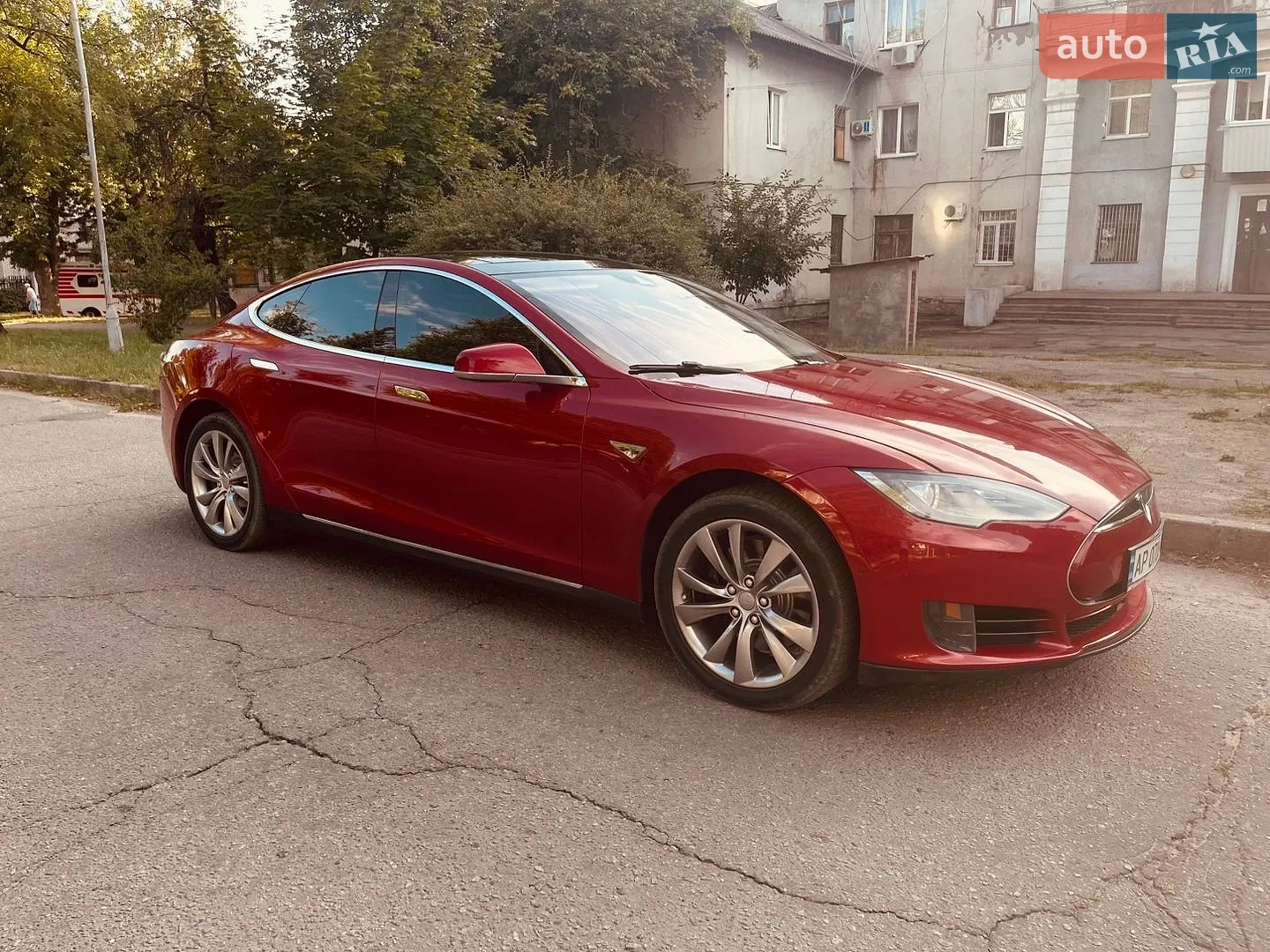 2016 Tesla Model S - мініатюра 12