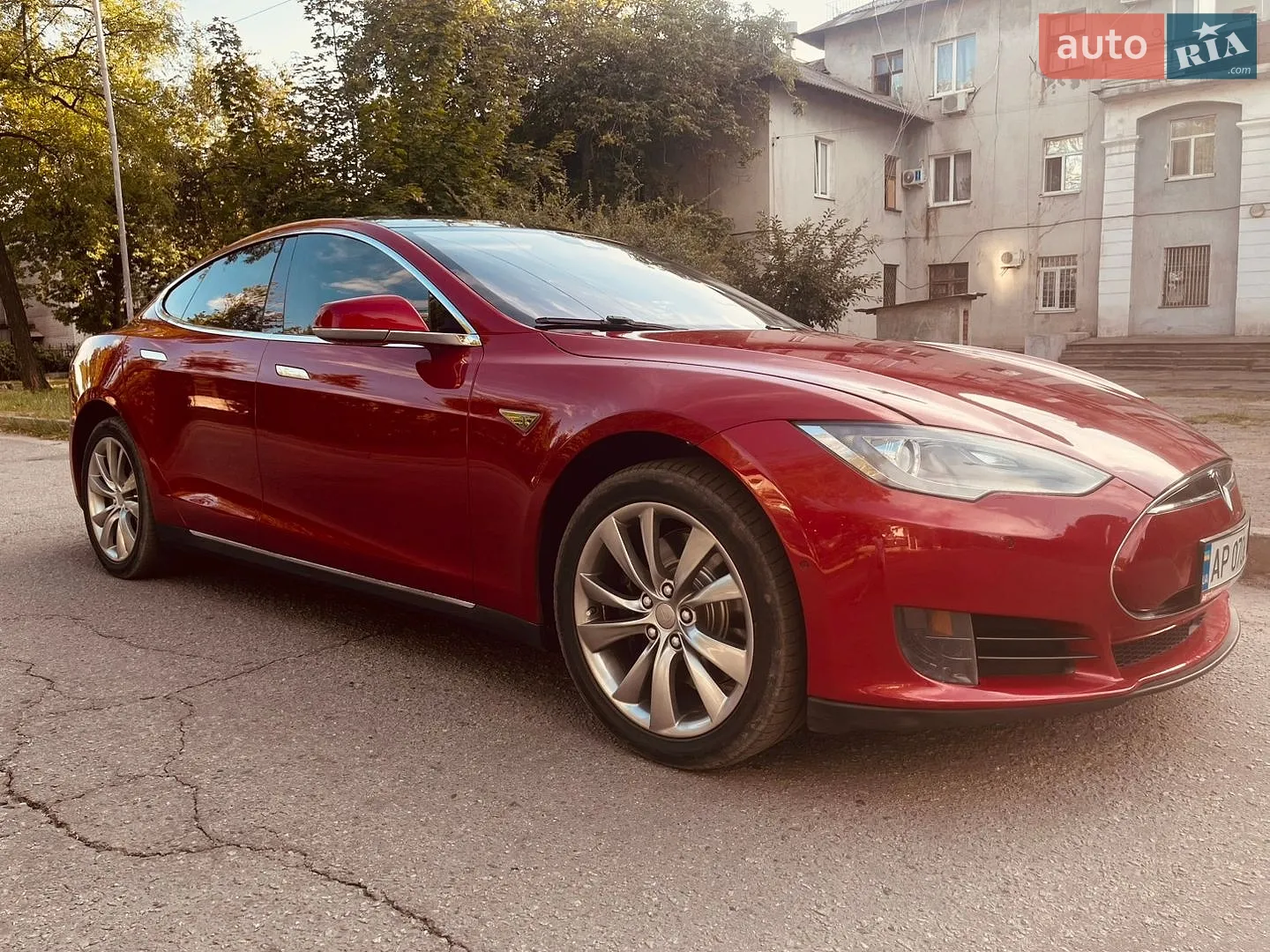 2016 Tesla Model S - мініатюра 16
