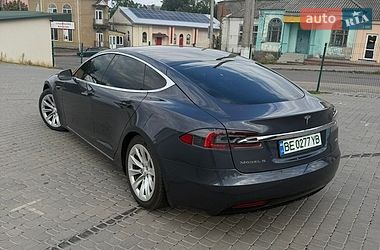 Лифтбек Tesla Model S 2018 в Первомайске