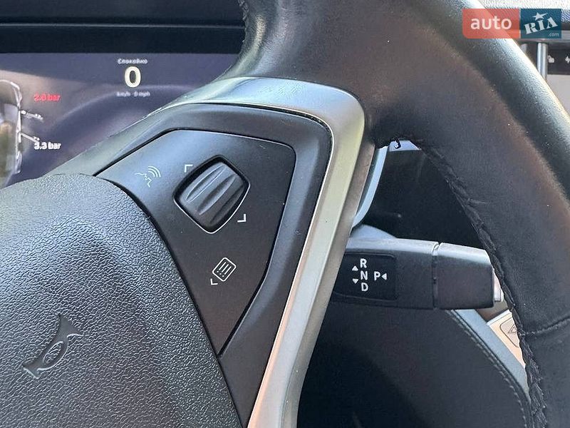 Ліфтбек Tesla Model S 2014 в Новояворівську