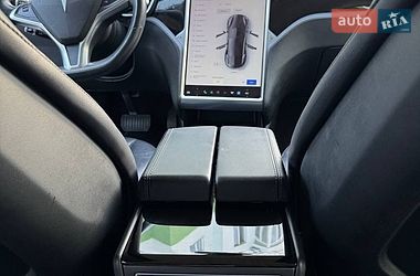 Лифтбек Tesla Model S 2014 в Новояворовске