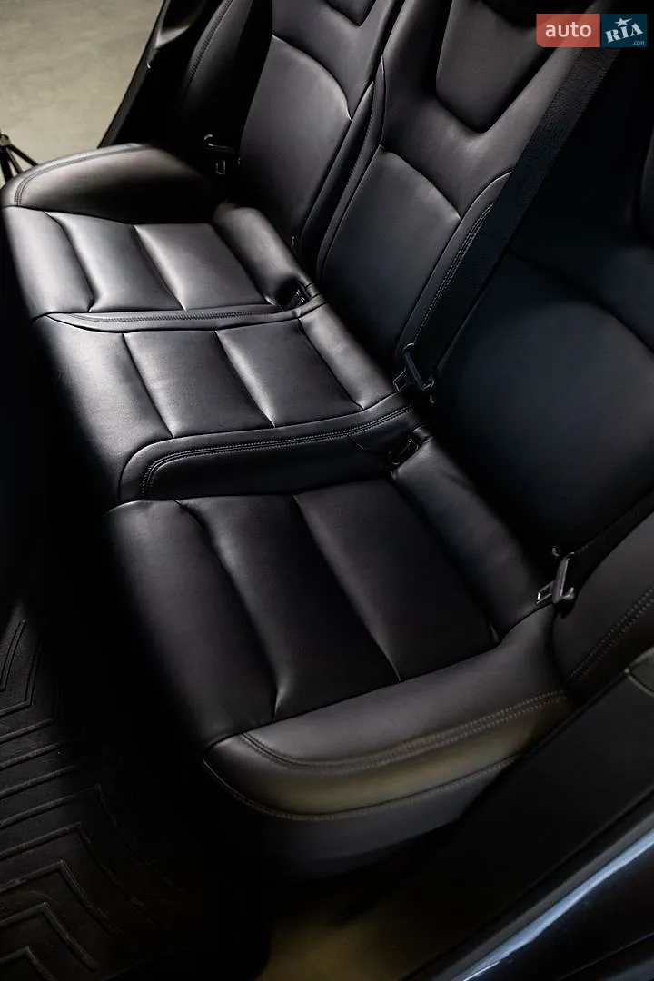 2019 Tesla Model S - мініатюра 18