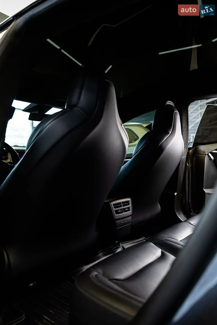 2019 Tesla Model S - мініатюра 21