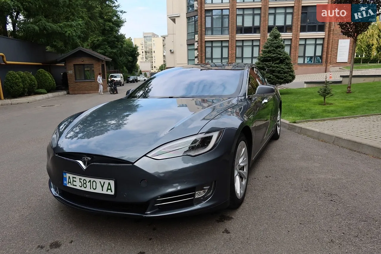 2014 Tesla Model S - мініатюра 16