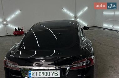 Лифтбек Tesla Model S 2014 в Виннице