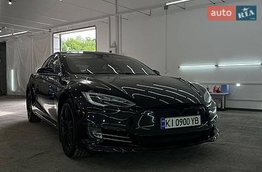 Лифтбек Tesla Model S 2014 в Виннице