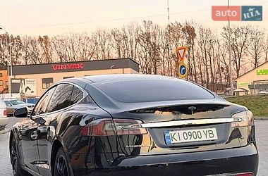 Лифтбек Tesla Model S 2014 в Виннице
