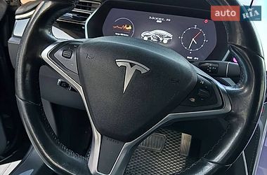 Лифтбек Tesla Model S 2014 в Виннице