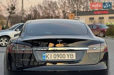 Лифтбек Tesla Model S 2014 в Виннице