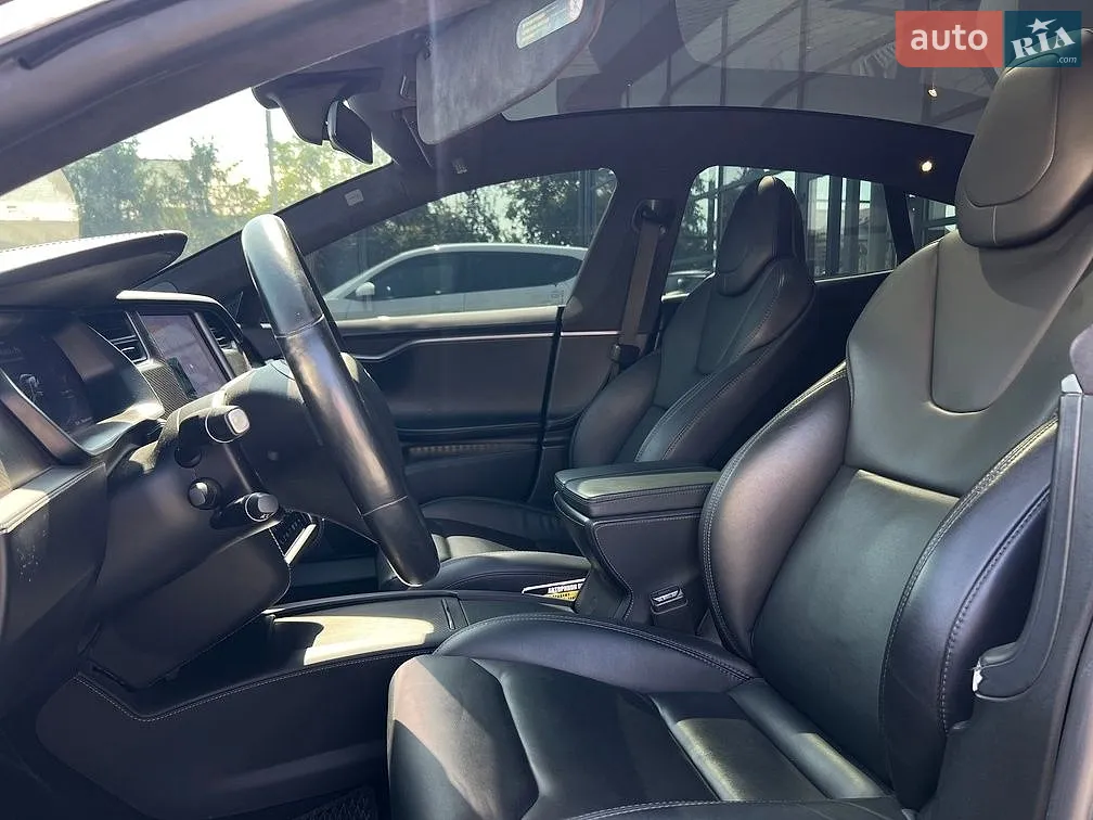 2019 Tesla Model S - мініатюра 9