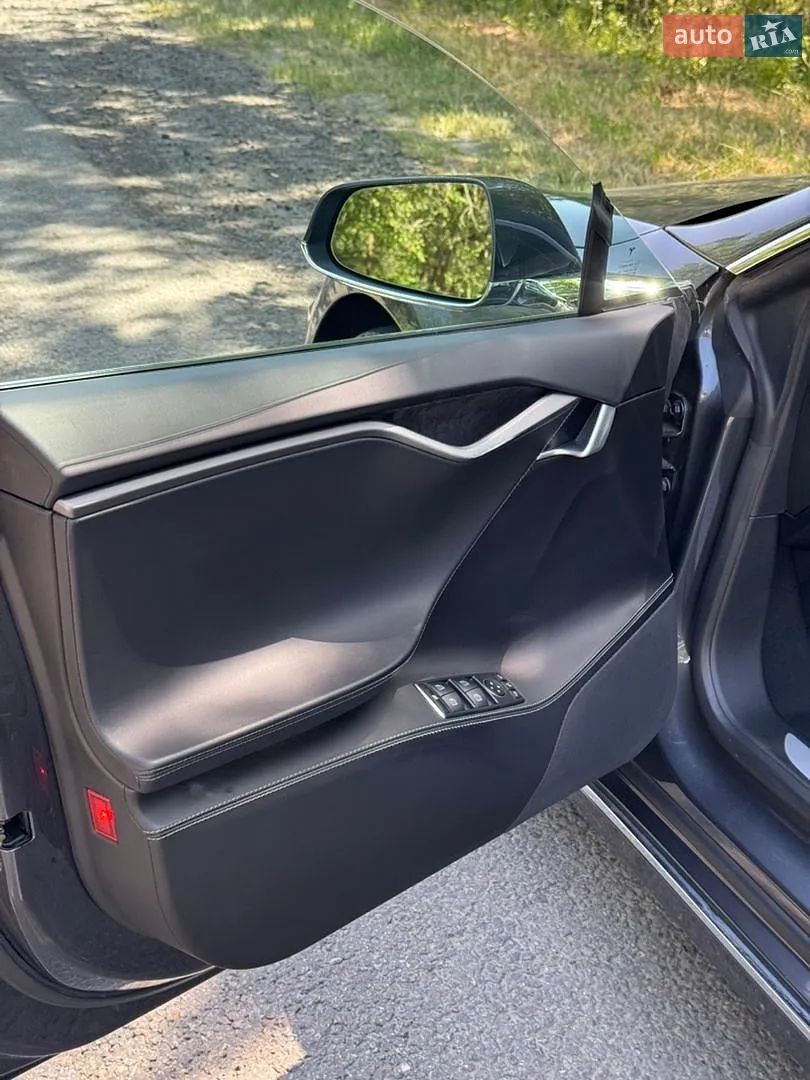 2018 Tesla Model S - мініатюра 18