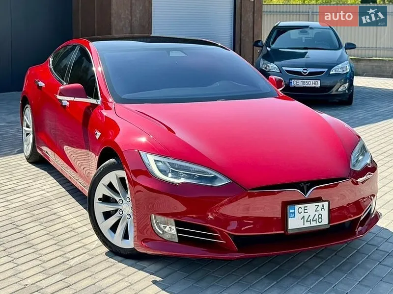 Tesla Model S 2017