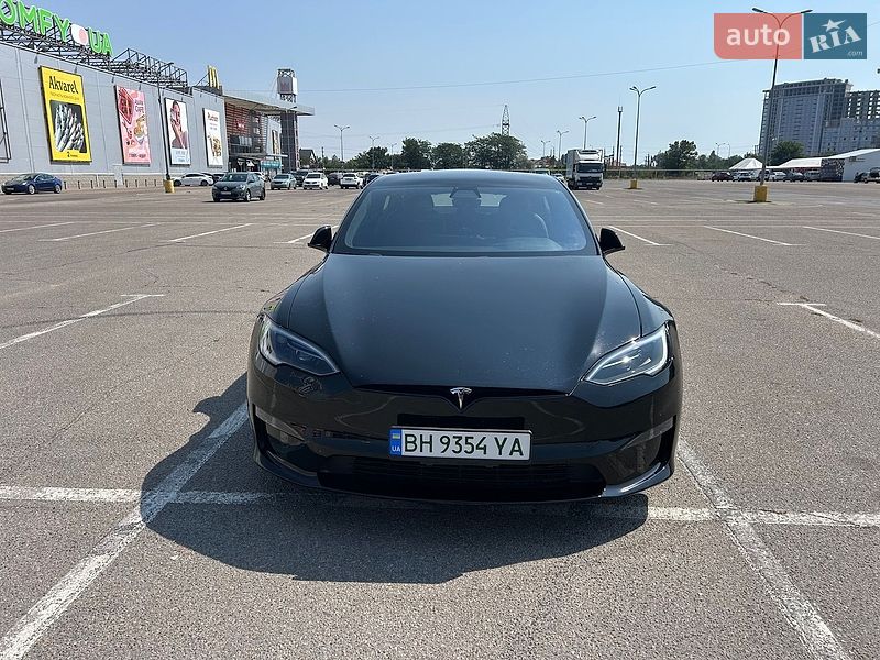 Ліфтбек Tesla Model S 2022 в Одесі