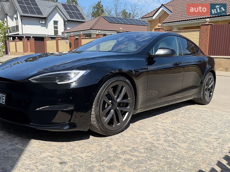 Ліфтбек Tesla Model S 2022 в Києві