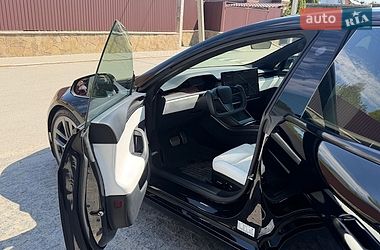 Ліфтбек Tesla Model S 2022 в Києві