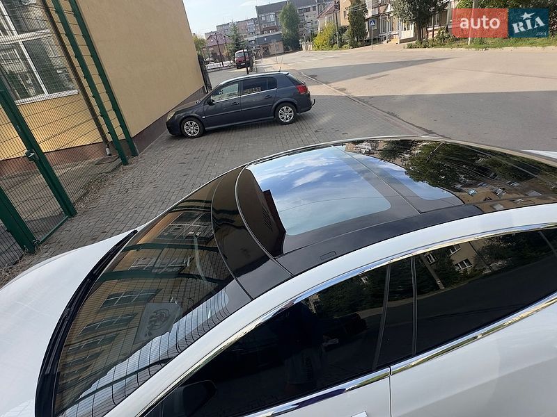 Ліфтбек Tesla Model S 2016 в Коломиї