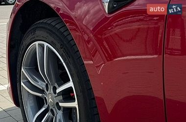 Лифтбек Tesla Model S 2018 в Виннице