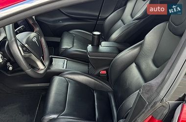 Лифтбек Tesla Model S 2018 в Виннице