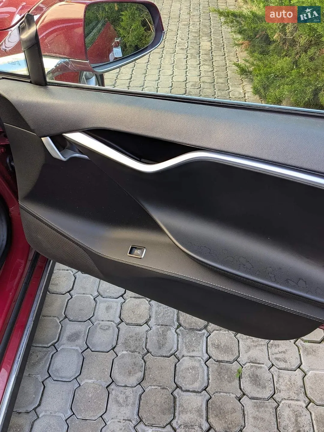 2014 Tesla Model S - мініатюра 10