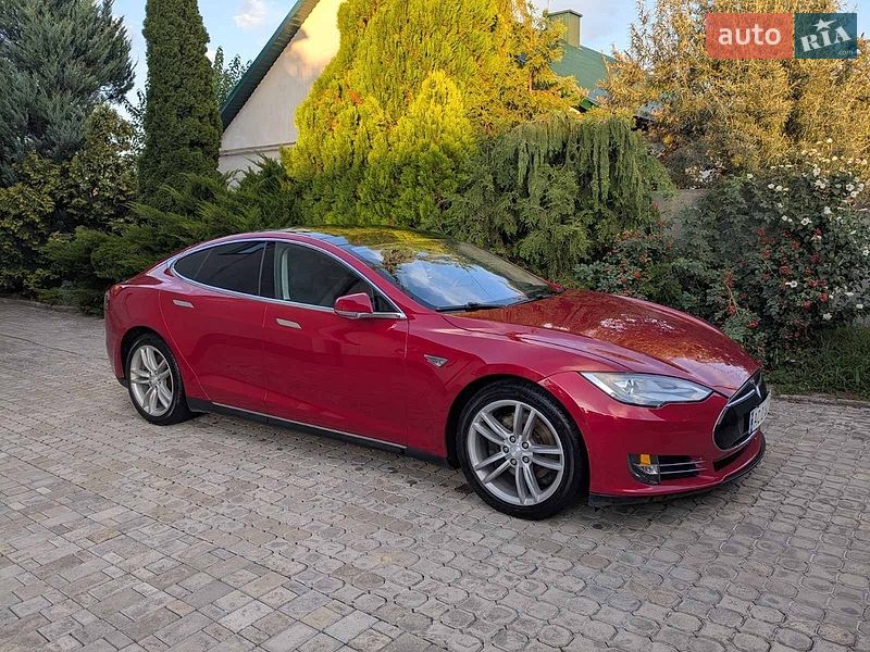 Tesla Model S 2014 Tesla Model S 2014