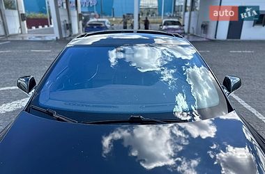 Ліфтбек Tesla Model S 2016 в Києві