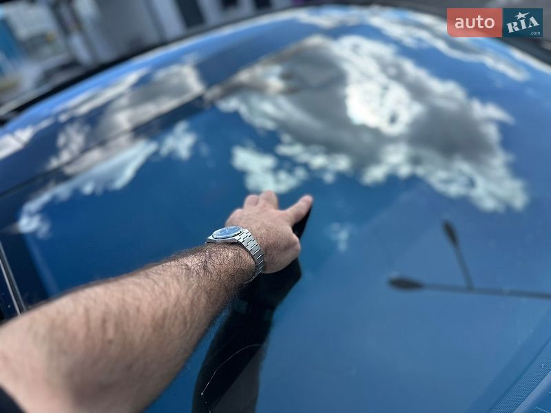 Лифтбек Tesla Model S 2016 в Киеве