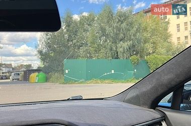 Ліфтбек Tesla Model S 2016 в Києві